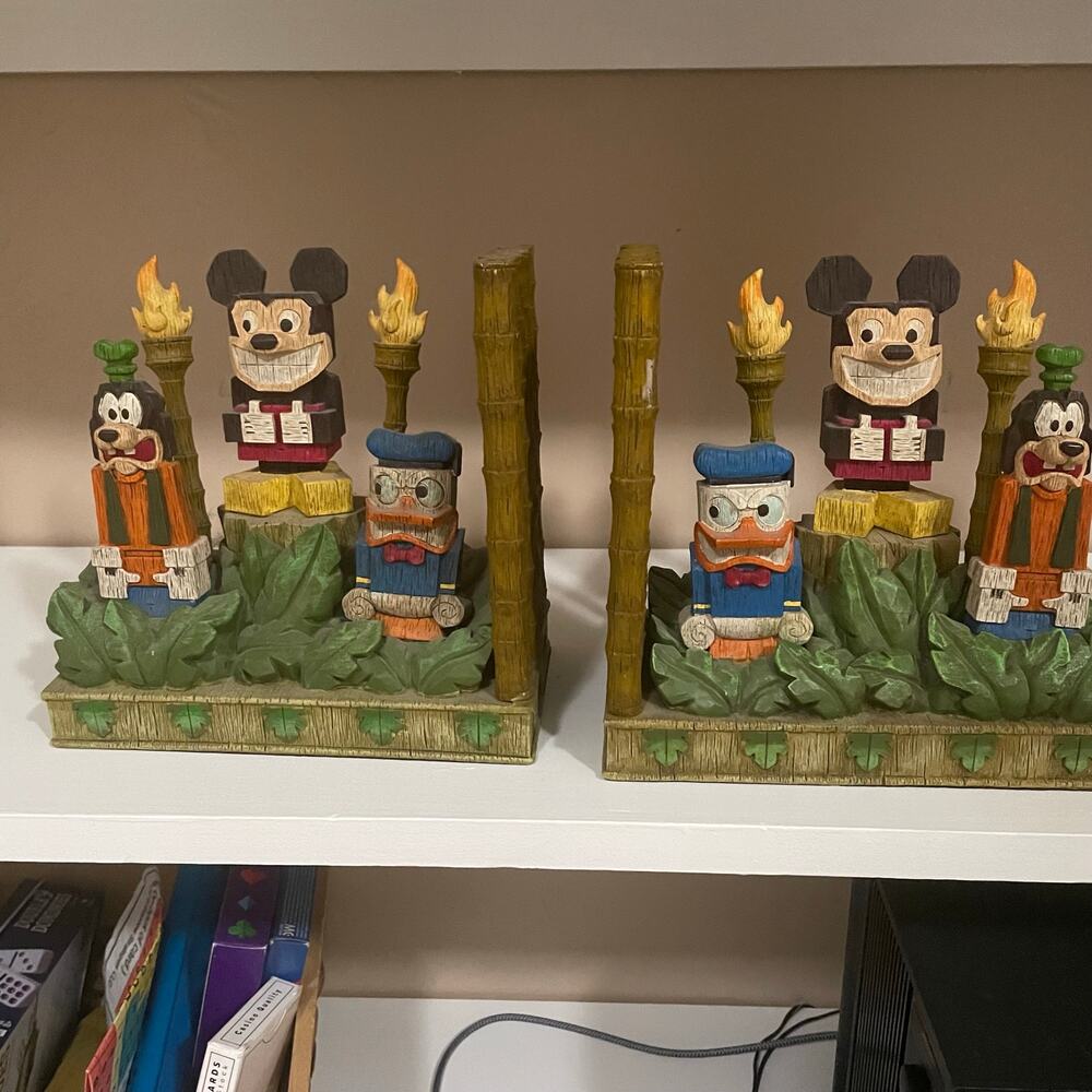 Disney Parks Tiki Bookend Set Mickey Mouse Donald Duck Goofy Polynesian